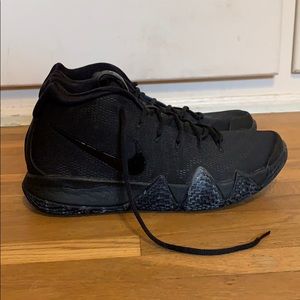 Kyrie 4 Triple Black SOLD